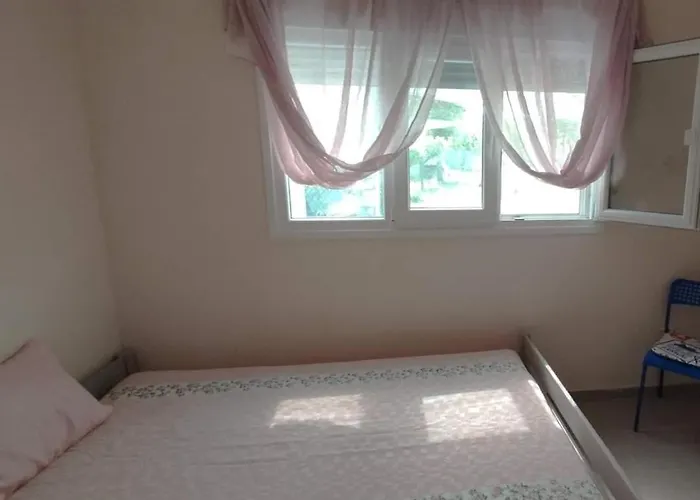 Psathopirgos, Faliro Apartment Psathopyrgos